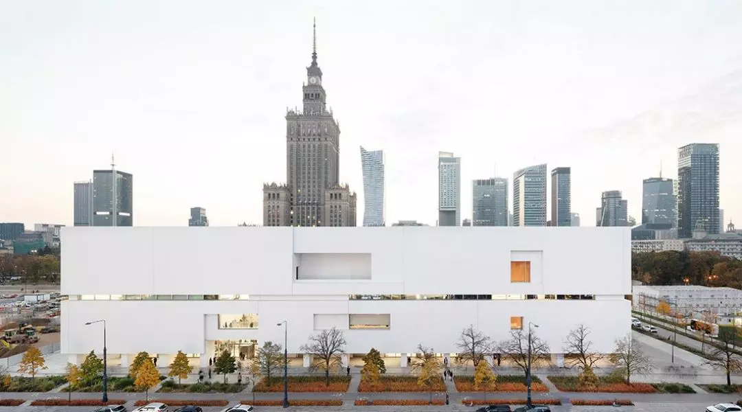 Nagroda Specjalna ufundowana przez Stowarzyszenie Producentów Betonu Towarowego, proj.: Thomas Phifer and Partners