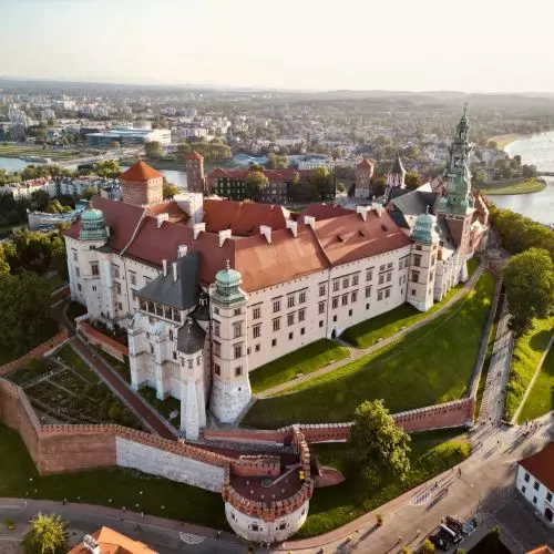 ZWCAD i Zamek Królewski na Wawelu — jak nowoczesne narzędzia CAD wspierają ochronę dziedzictwa architektonicznego