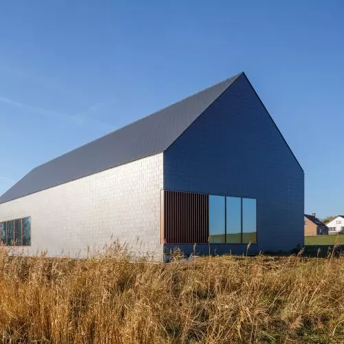 Cedral tiles and Euronit corrugated panels - new possibilities for roofing