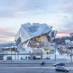 Musée des Confluences w Lyonie, proj.: Coop Himmelb(l)au