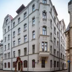 Aparthotel Carillon
