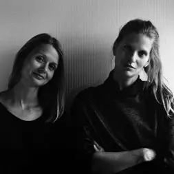 Paulina (po lewej) i Michalina (po prawej) Adamczyk