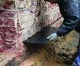 Installation of new horizontal insulation in an existing building using PRINZ technology