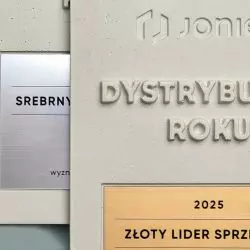 dystrybutor roku