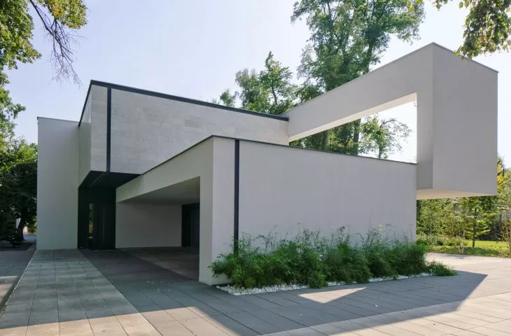 Dom RE: LONG HOUSE od REFORM Architekt z nagrodą ICONIC AWARDS 2020!