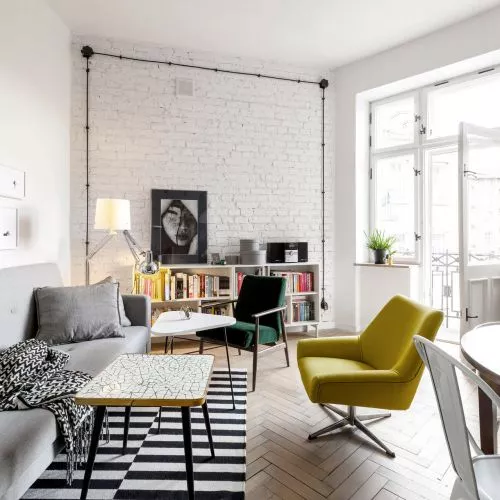 Black and white apartment in Warsaw's Praga district designed by Silke studio