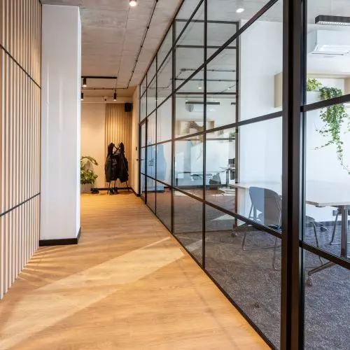 CreoConcept in the heart of modern skyscrapers