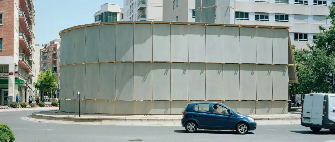 The naked truth about the city - Logroño traffic circle bathhouse shatters urban patterns