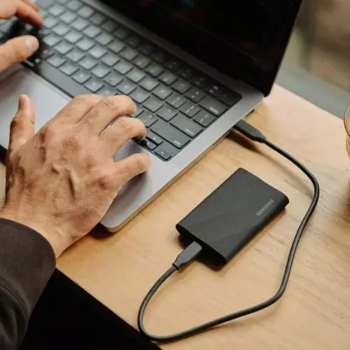 Data that doesn't wait. How modern SSDs are changing the work of designers