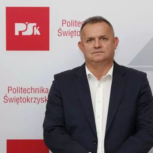 One of the biggest challenges in architectural education is taking care of the psyche and hygiene of the work. Prof. Grzegorz Świt about the Faculty of Construction and Architecture of the Kielce University of Technology