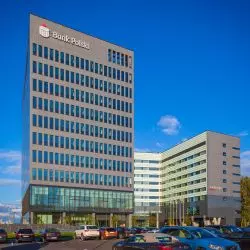 Gdynia Waterfront 1, budynek biurowy Pekao Bank Polski, hotel Marriott Courtyard,