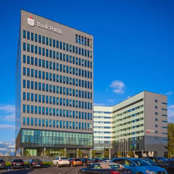 Gdynia Waterfront 1, budynek biurowy Pekao Bank Polski, hotel Marriott Courtyard,