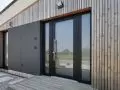 Deceuninck rozwija ofertę systemów dla okien i drzwi wejściowych z technologią ThermoFibra