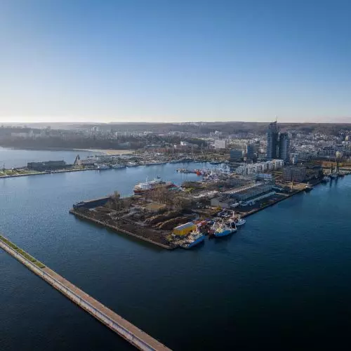 Konkurs urbanistyczno-architektoniczny na opracowanie koncepcji studialnej zespołu obiektów mieszkalno-usługowych na terenie Mola Rybackiego w Gdyni