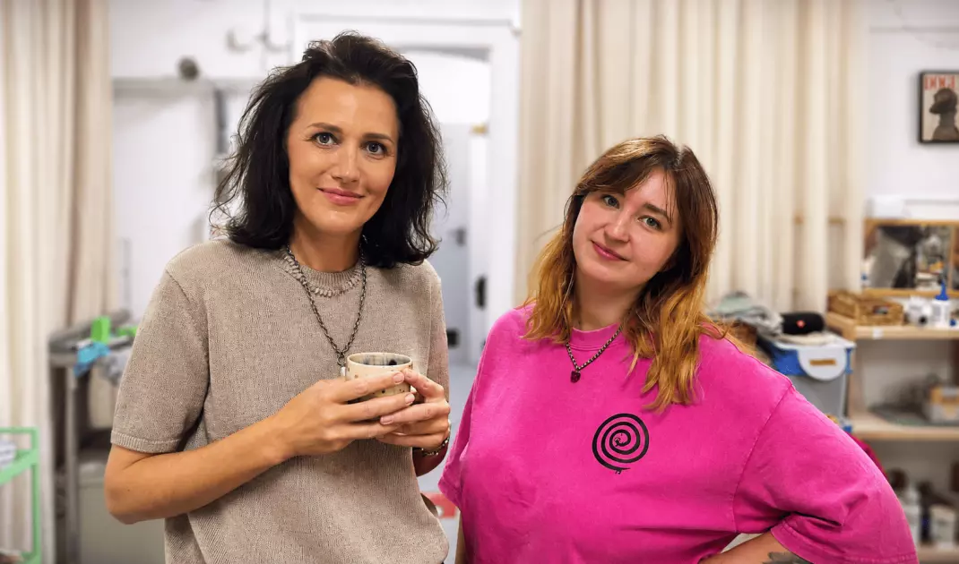 Patrycja Szarek, Karolina Iwańska