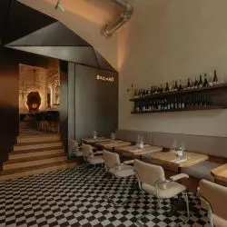 Wnętrza restauracji Ballarò w Warszawie