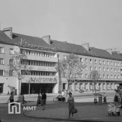 plac B. Bieruta na osiedlu B, ok. 1961 r.