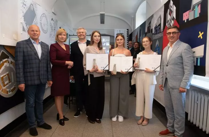 Wyniki 26. edycji konkursu „ARCHITEKTURA BETONOWA – GRA BRYŁ – DOM W KRAJOBRAZIE MIEJSKIM”