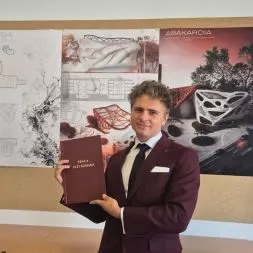 Jak studiuje się architekturę na Sopockiej Akademii Nauk Stosowanych? Opowiada Mikołaj Hewelt