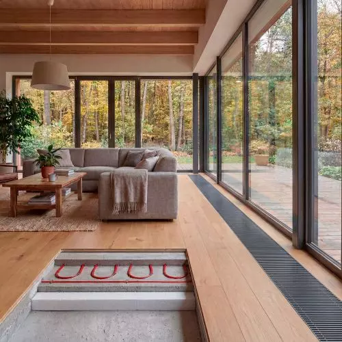 Comfort and energy savings thanks to the combination of underfloor heating and duct heating