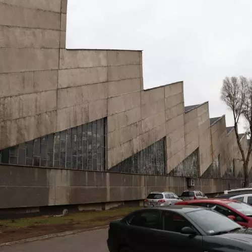 Hala z zębami na terenie Hutmenu we Wrocławiu trafiła do rejestru zabytków. To „dzieło unikatowe”