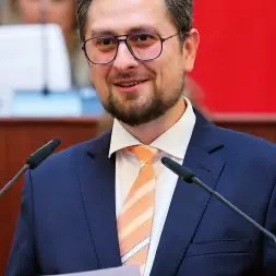 Karol Janas