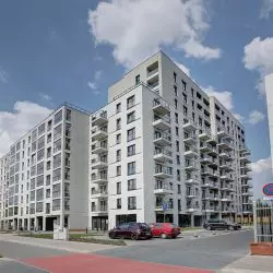 XYZ Place – nowoczesny projekt elewacji wsparty technologiami Tremco CPG