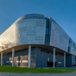 Odkryj najwyższej jakości perforację dla kreatywnej architektury miejskiej