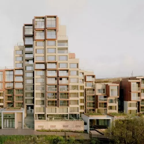 Brutalistyczna ikona Sydney odzyskała dawny charakter. Modernizacja budynku Sirius według BVN