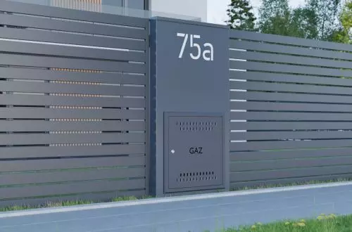 Słupek EQ GAZ marki Konsport – elegancja i funkcjonalność w zabudowie przyłączy gazowych