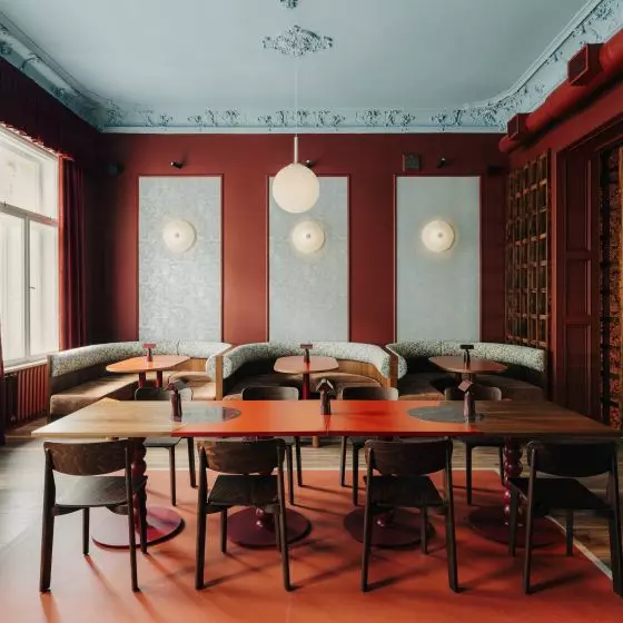 restauracja UKOI przy ulicy Piotrkowskiej w Łodzi
