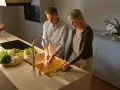 Zlewozmywak i bateria i wszystkie akcesoria z kolekcji Mythos Masterpiece w odcieniu złotym