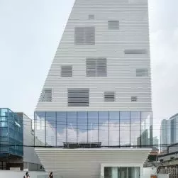 Hapjeong Artplex w Seulu projektu NOTNOT Architects