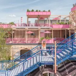 Remise Rosa w Zurychu projektu HELLO WOOD