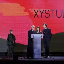 nagrodę przyznawaną przez Ministrę Kultury i Dziedzictwa Narodowego w kategorii Architektura i przestrzeń zdobyła pracownia xystudio