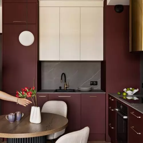 A rental apartment doesn't have to be plain and simple! A modern classic at 35.5 square meters