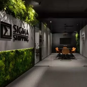 Sigma Shipping — Lighting Design: ATRIA Sztuka Światła. Projekt wnętrza: Pracownia Architektoniczna Katarzyna Kruk.