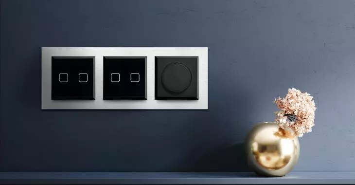 Steruj domem telefonem – co dają łączniki Sonata Touch Wi-Fi i regulator temperatury Ospel