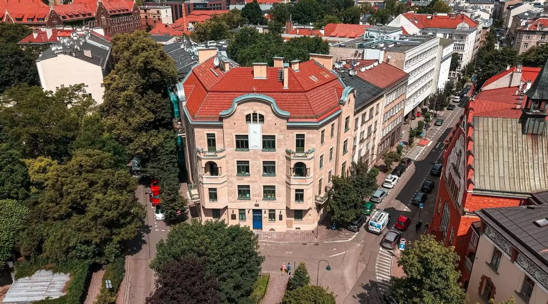 kamienica z apartamentami przy ul. Wenecja 1, Kraków