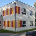 Wentylacja sal lekcyjnych w praktyce projektowej: dlaczego normy to dopiero punkt wyjścia (rozwiązanie SCHOOLAIR od TROX)