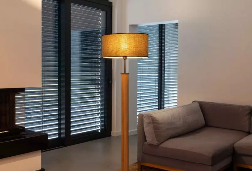 Lampa Brinova Mercedes