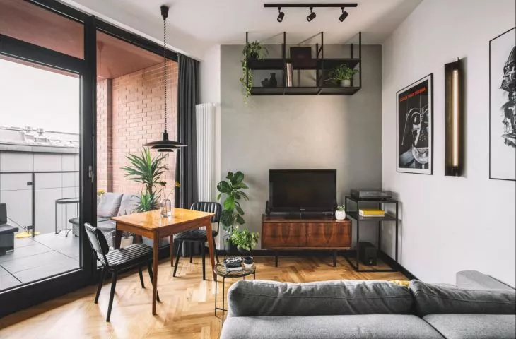 Kawalerka w loftowym stylu w Centrum Praskim Koneser