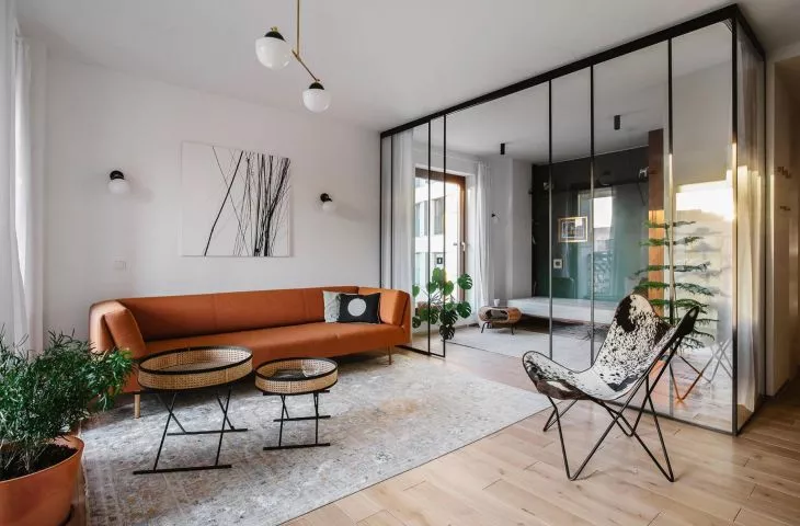 A cozy apartment in Warsaw's Solec district. Bright interior designed by Kontent studio