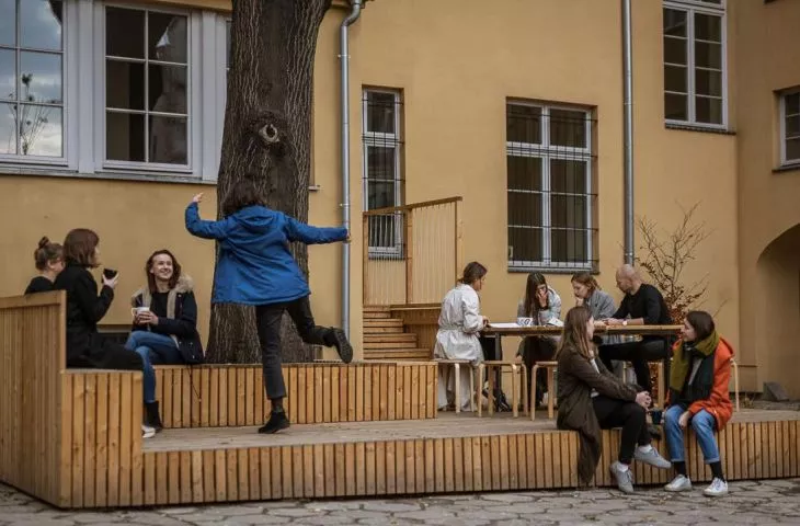 Sposób na odbetonowanie fragmentu miasta. Taras Sąsiedzki we Wrocławiu