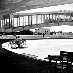 Rolex Learning Center w Lozannie, projekt: SANAA