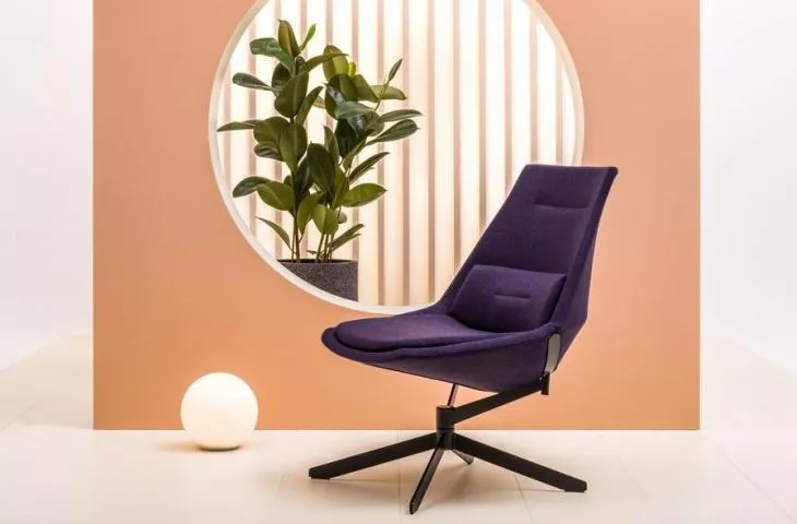 FRANK armchair