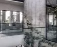Okucia do szklanych mebli i konstrukcji, GEZE Polska, Warszawa