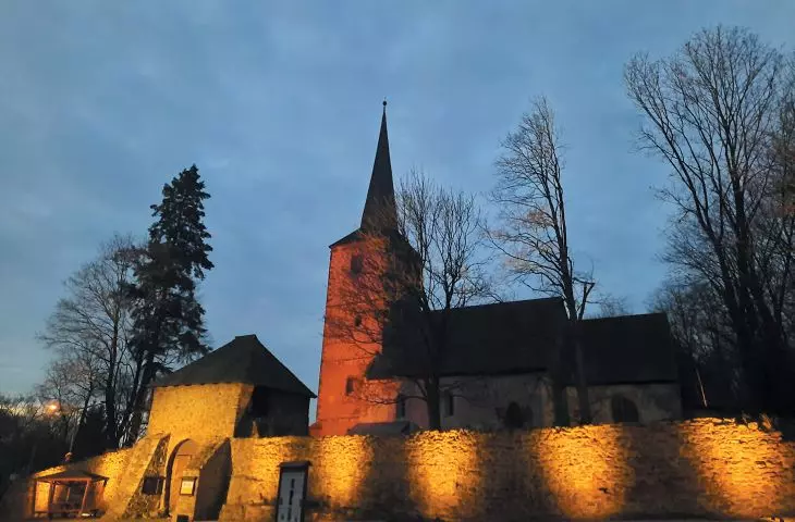 Oprawy oświetleniowe, lampy, projekty oświetlenia architektonicznego