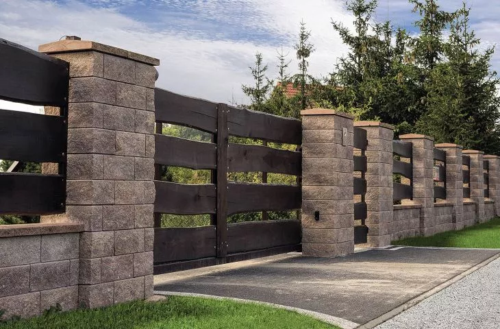 Ogrodzenia betonowe i mała architektura ogrodowa. Zaprojektuj swoje ogrodzenie!