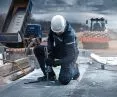 Pionier w zamocowaniach, elementach złącznych i narzędziach